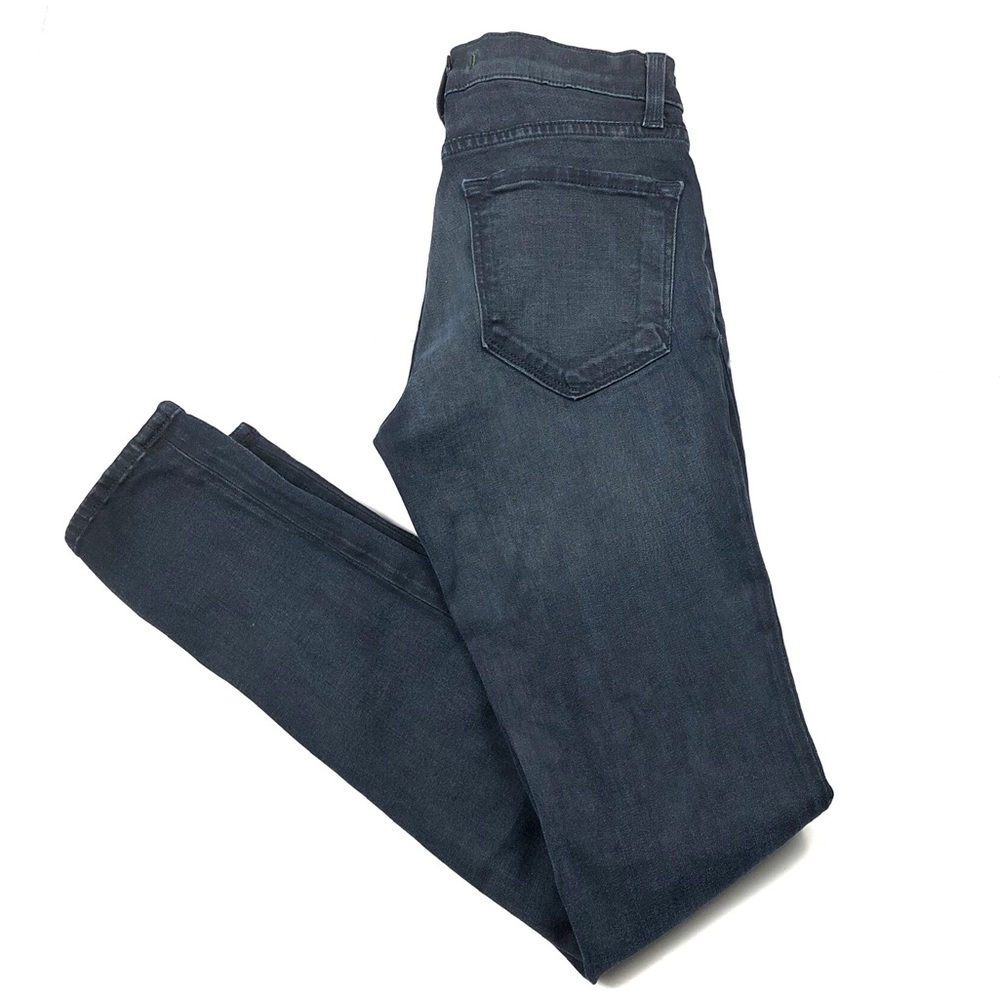 CLOSET CLEAR OUT Dark J Brand skinny fashion jeans